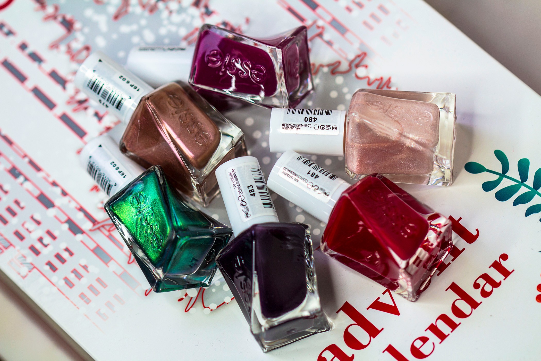 Essie Gel Couture Holiday Collection for 2017 Boanoro